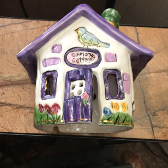 Heather Goldminc Grandma’s Cottage - Picture 14 of 16